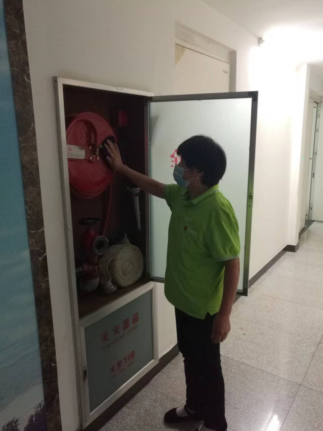b00c0aa65a555f8bb2a1ab0fde86909.jpg