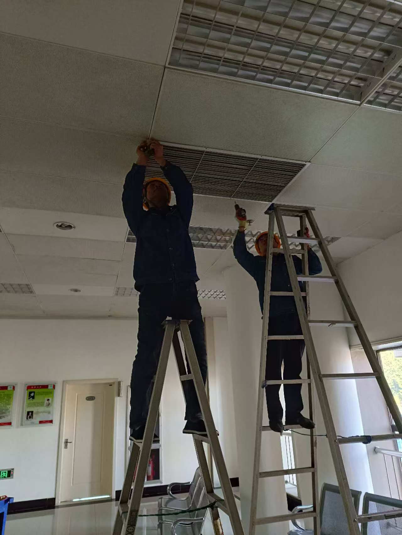 34c8c3a5eedd28b8787544f8c8e2d7d.jpg