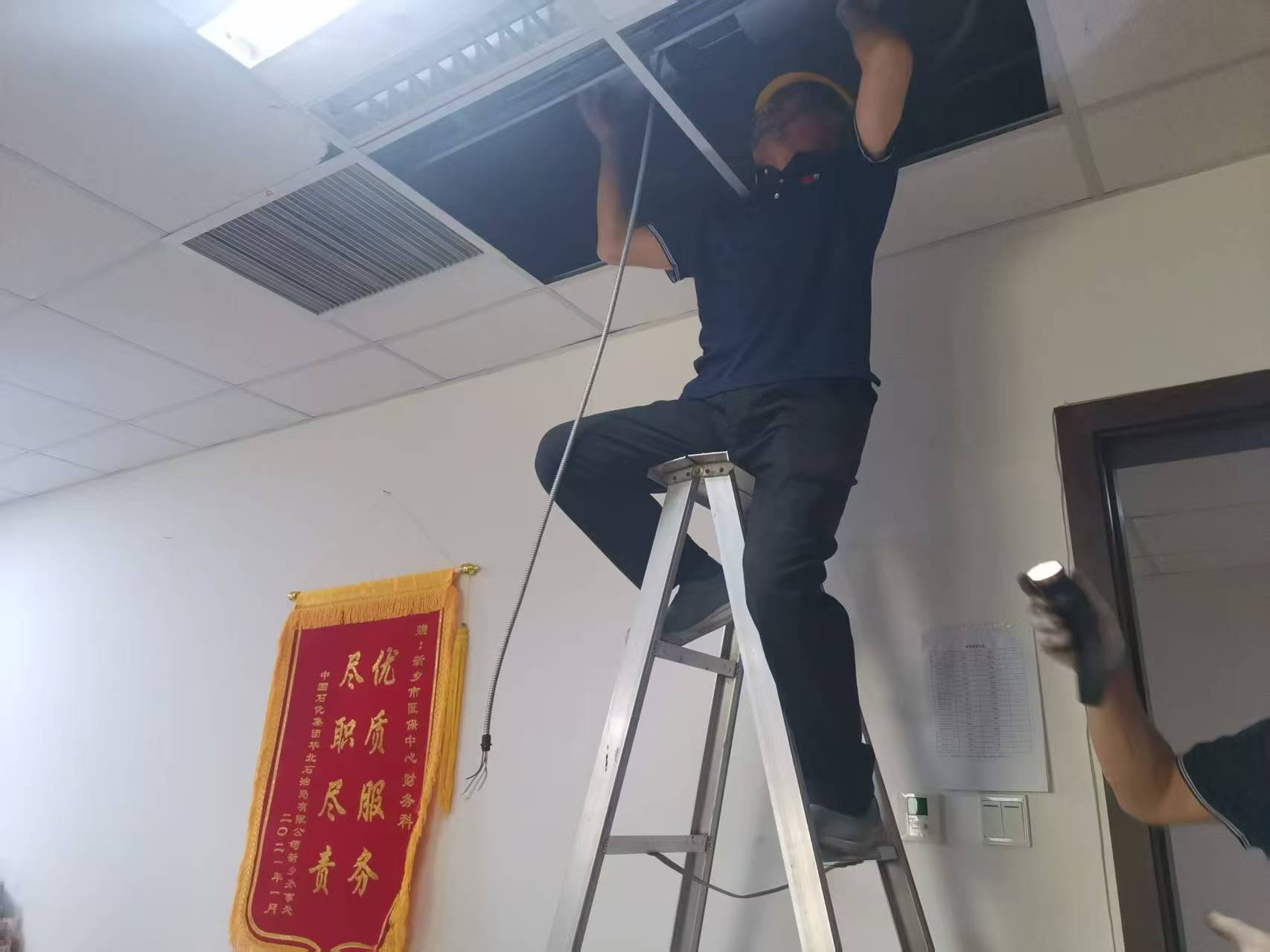 dd4c34c8ab3bdf3605b23ae22765f15.jpg