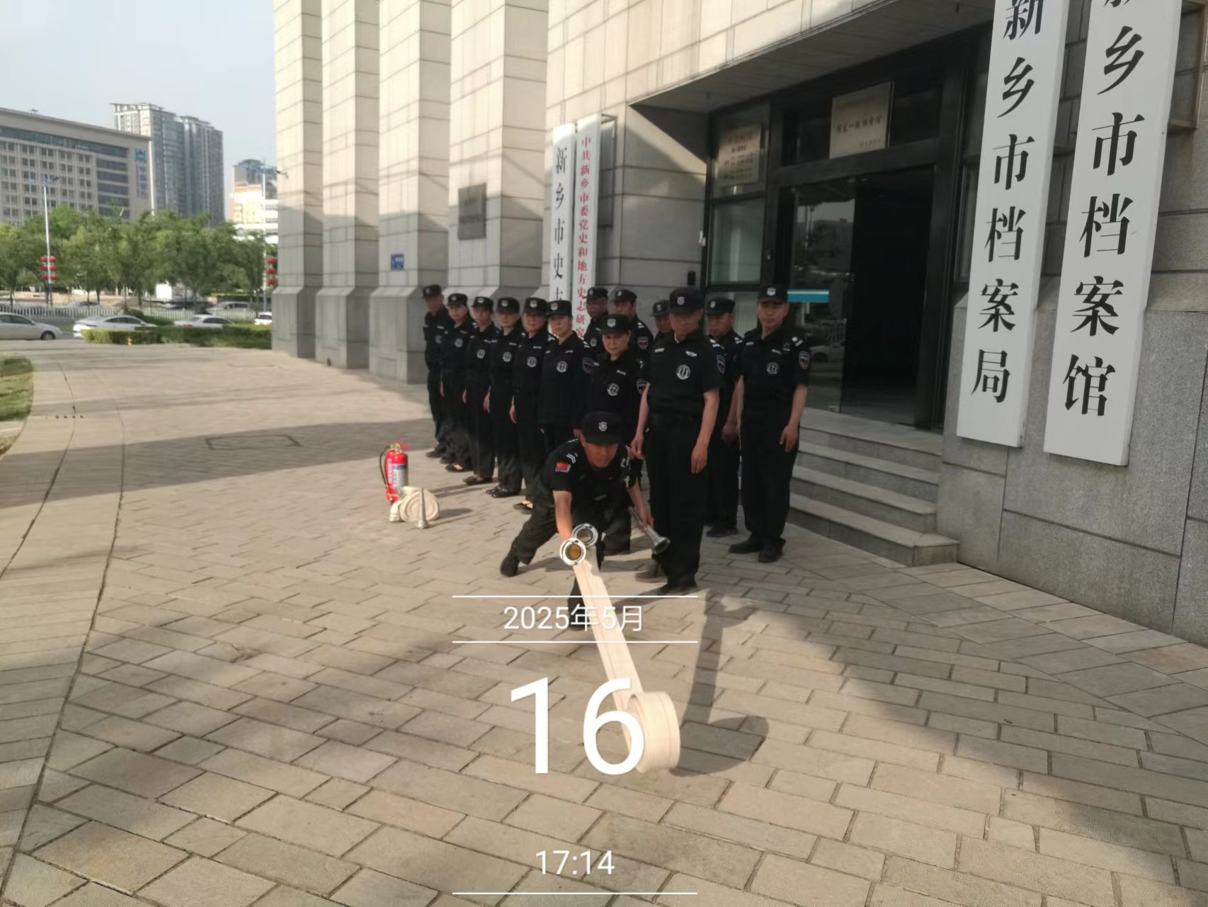 41640cb37ebb045b71ff5996c5b42b0.jpg